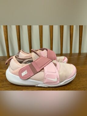 Nike Flex Advance PS Pink Foam Slip On Sneakers CZ0186-602 Size 1Y